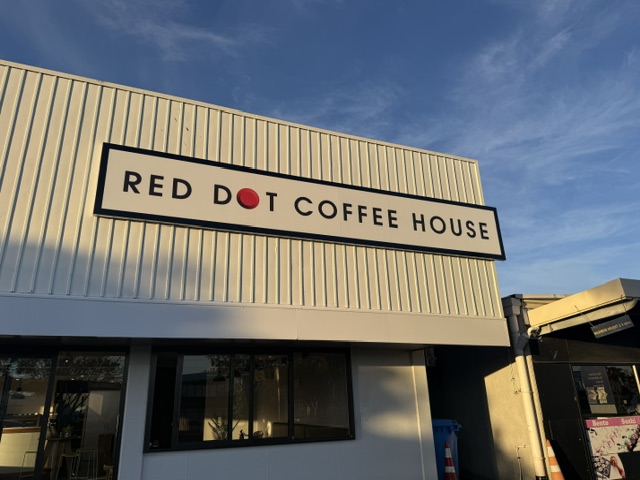 Front of Red Dot Coffee House